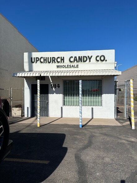 More Photos Of 914 N 24th St, Phoenix Freestanding For Sale