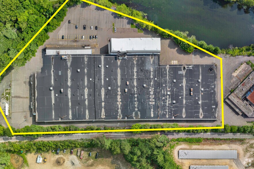 More Photos Of 29 West St, Stafford Springs Warehouse For Sale