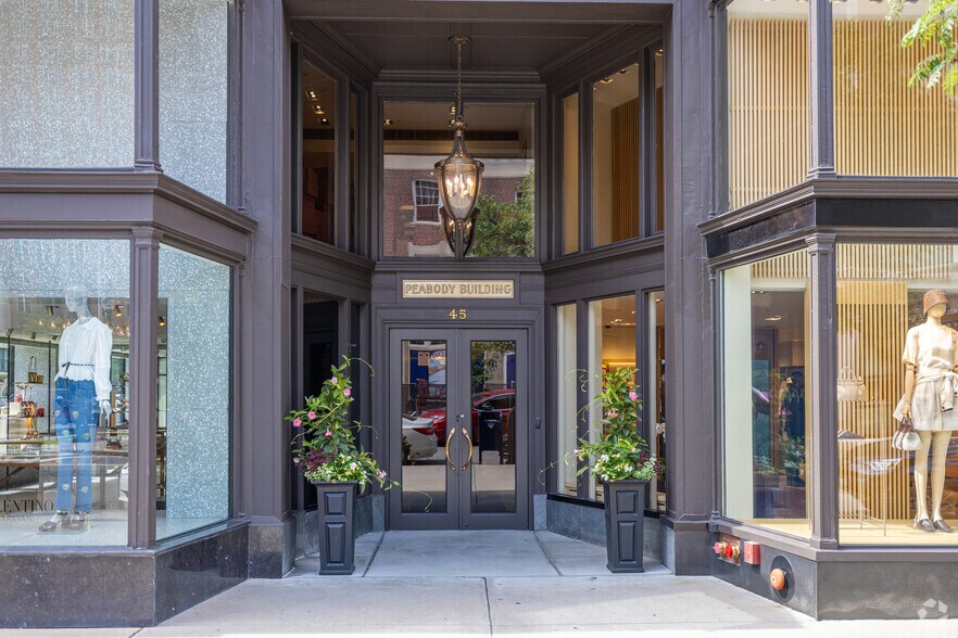 More Photos Of 39-45 Newbury St, Boston Loft Creative Space For Lease