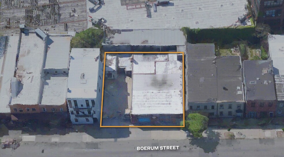 More Photos Of 270 Boerum St, Brooklyn Warehouse For Lease
