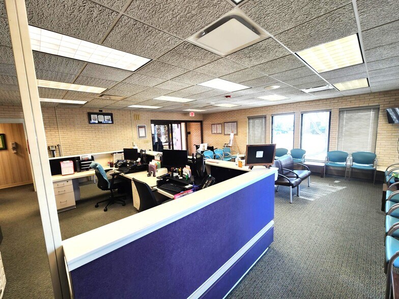 More Photos Of 729 N Custer Ave, Grand Island Medical For Sale