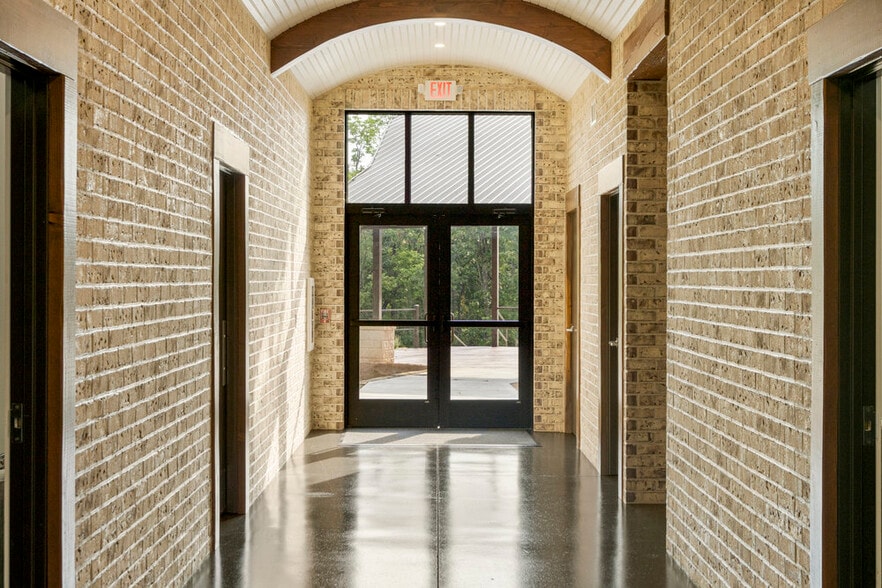 More Photos Of 19501 W 41st St, Sand Springs Specialty For Sale