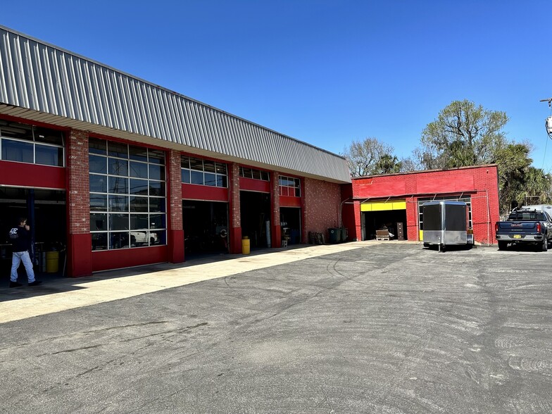 More Photos Of 524 Mason Ave, Daytona Beach Auto Repair For Sale