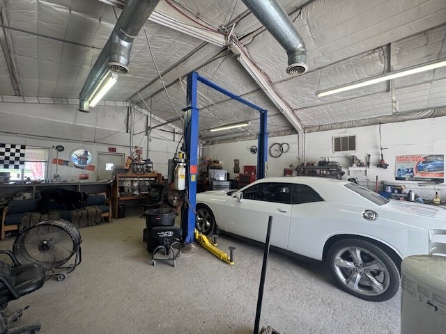 More Photos Of 309 N Santa Fe Ave, Fountain Auto Repair For Sale