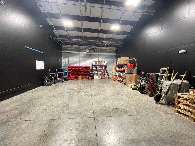 More Photos Of 399 Ledyard St, Hartford Flex For Lease