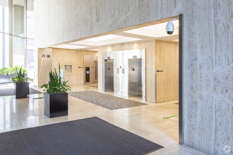 More Photos Of 1055 W Georgia St, Vancouver Coworking Space