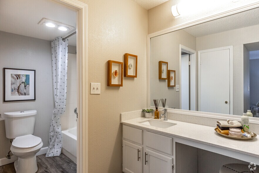 More Photos Of 3304 Golden Rd, Tyler Apartments For Sale