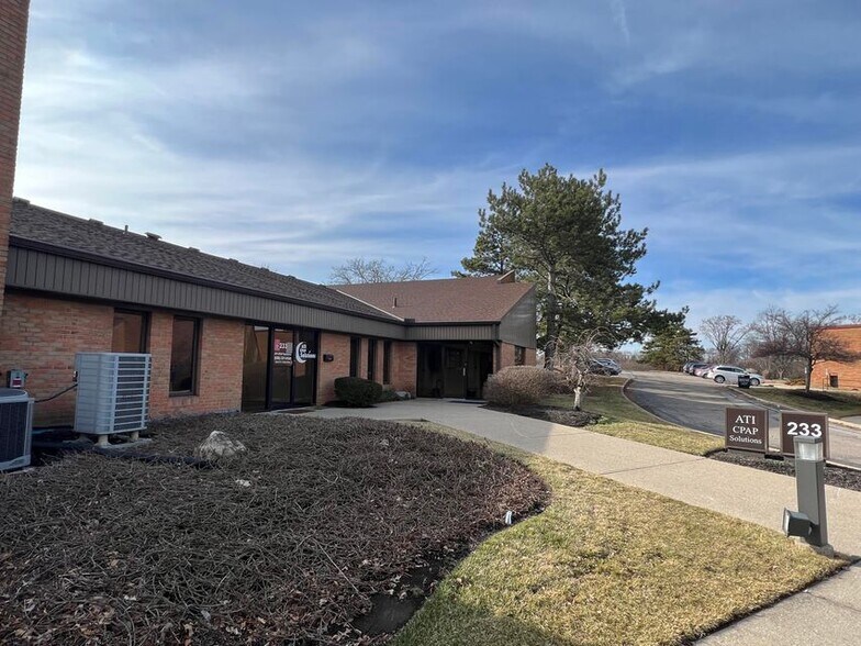 More Photos Of 230-236 Thomas More Pky, Crestview Hills Medical For Lease