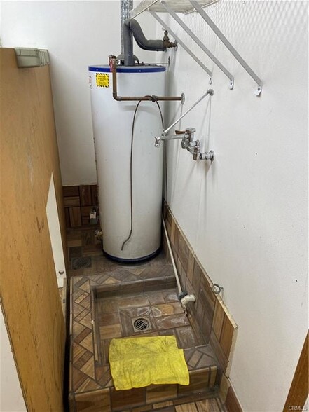 More Photos Of 9215 E Highway 140, Planada General Retail For Sale