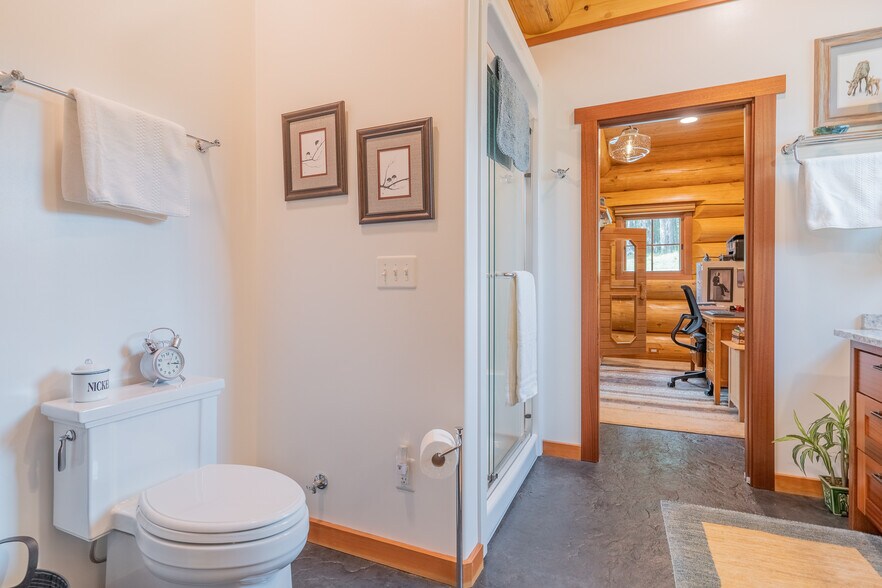 More Photos Of Quartz Lake, Delta Junction Lodge Meeting Hall For Sale