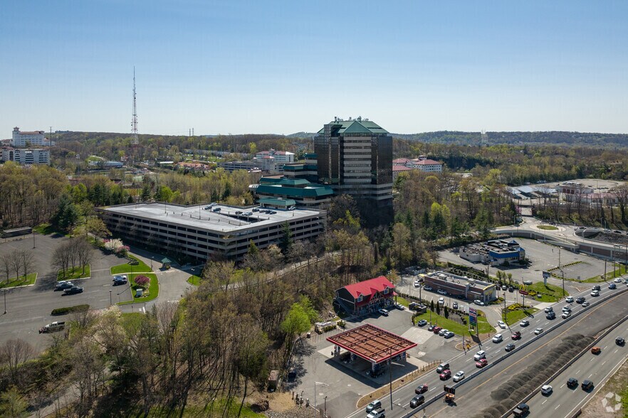 More Photos Of 150 Clove Rd, Little Falls Office For Lease