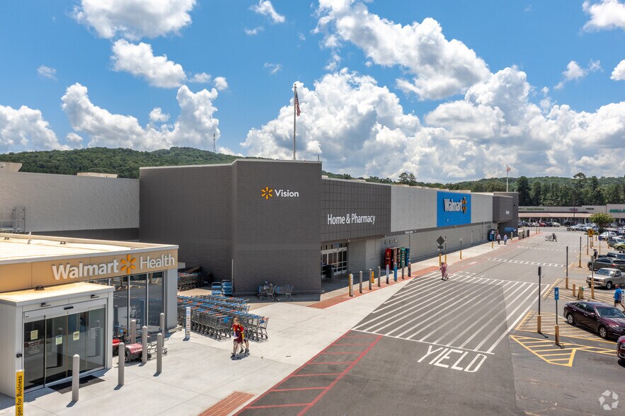 More Photos Of 101-289 Market Place Blvd, Cartersville Storefront For Lease