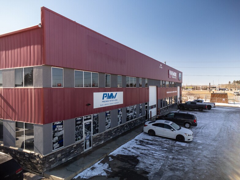 More Photos Of 4931 80 St, Red Deer Industrial For Sale