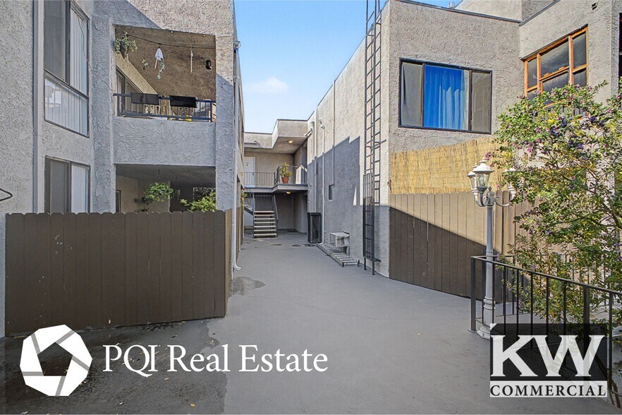More Photos Of 9848 Tabor St, Los Angeles Apartments For Sale