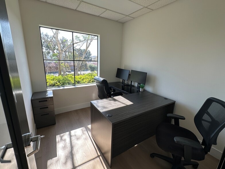 More Photos Of 26381 Crown Valley Pky, Mission Viejo Medical For Lease