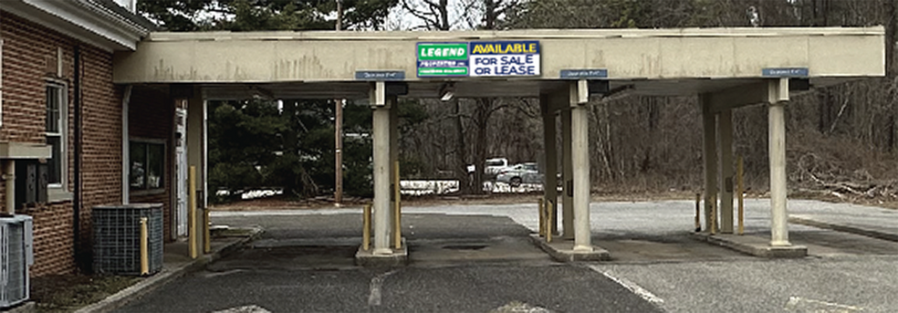 More Photos Of 207 Tuckerton Rd, Medford Bank For Lease