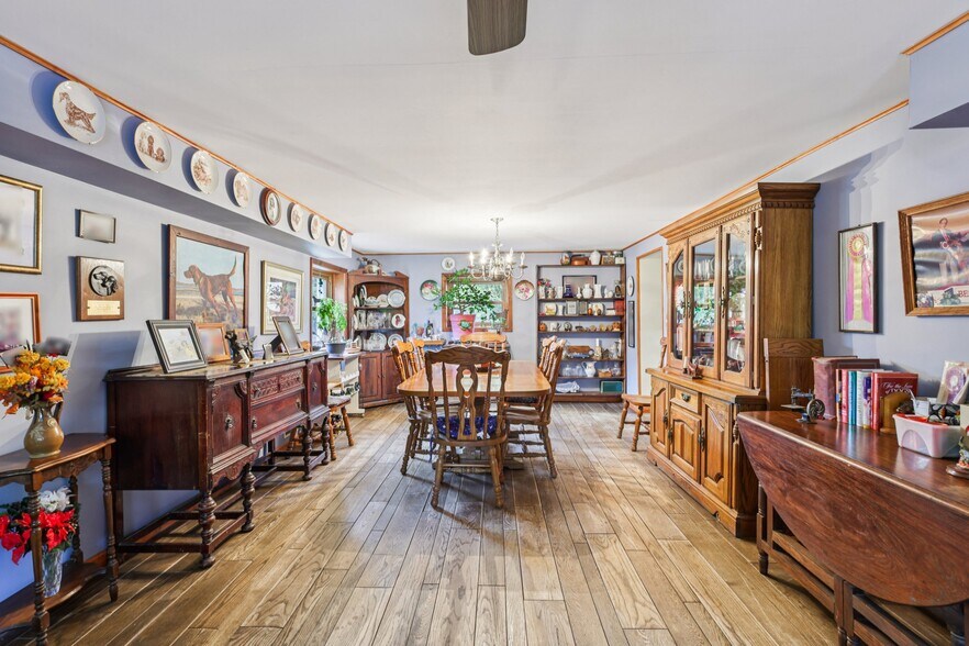 More Photos Of 170 S Hope Chapel Rd, Jackson Specialty For Sale