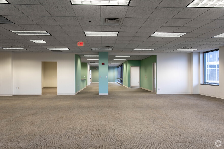 More Photos Of 3 Easton Oval, Columbus Office For Sale