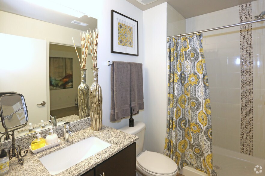 More Photos Of 575 E 4th St, Winston-Salem Apartments For Lease