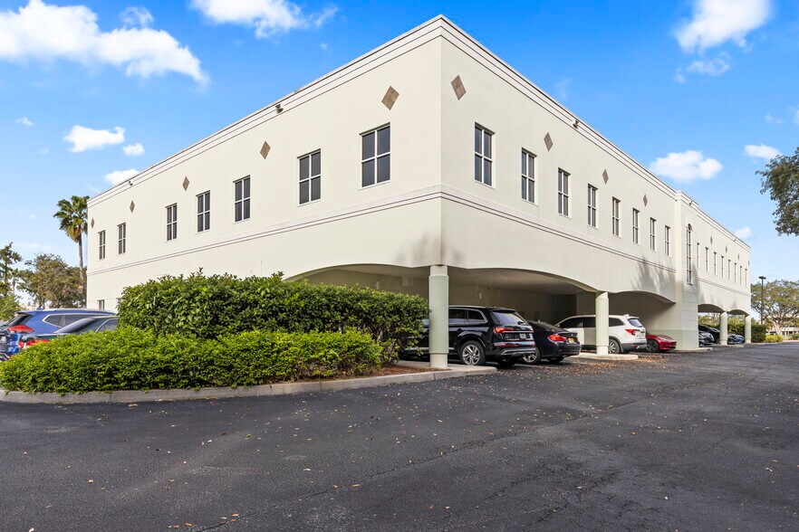 More Photos Of 1285 36th St, Vero Beach Medical For Lease