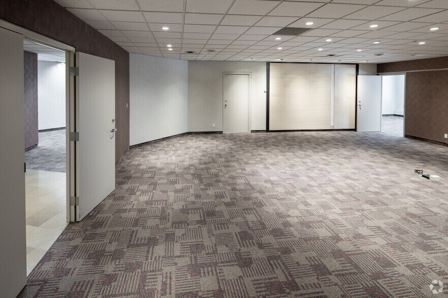 More Photos Of 111 Grangeway Ave, Toronto Office For Lease