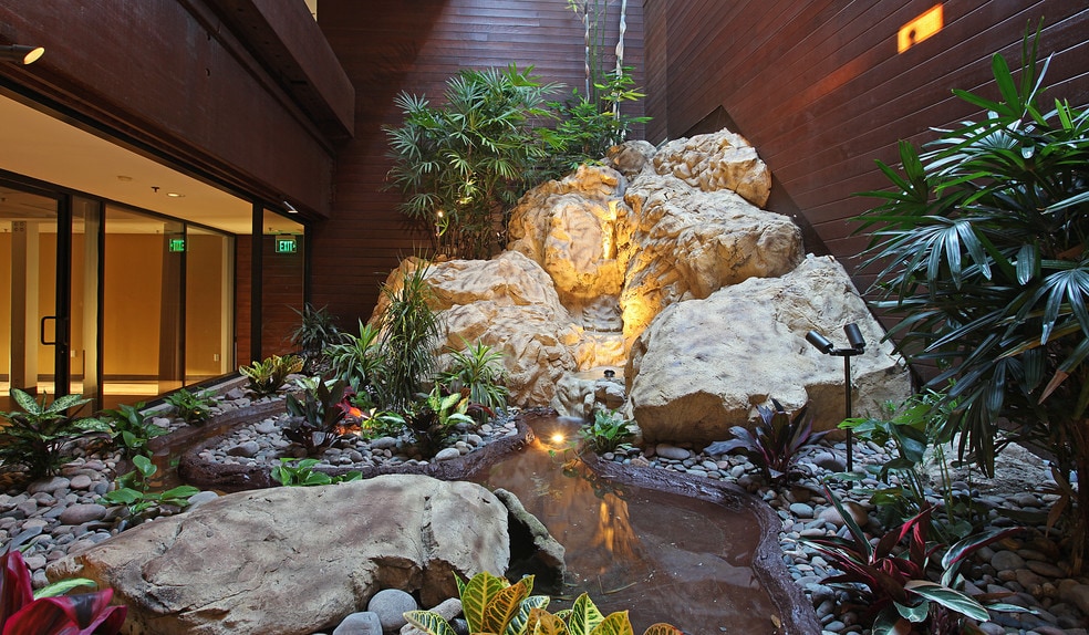 More Photos Of 445 Marine View Ave, Del Mar Office For Lease