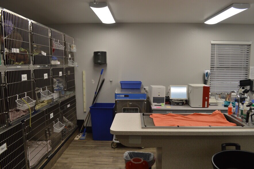 More Photos Of 331 E Cotati Ave, Cotati Office For Sale