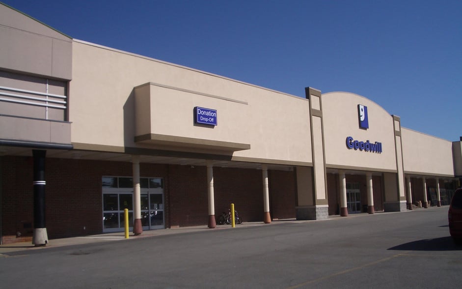 More Photos Of 4101 Lakeville Rd, Geneseo Land For Lease