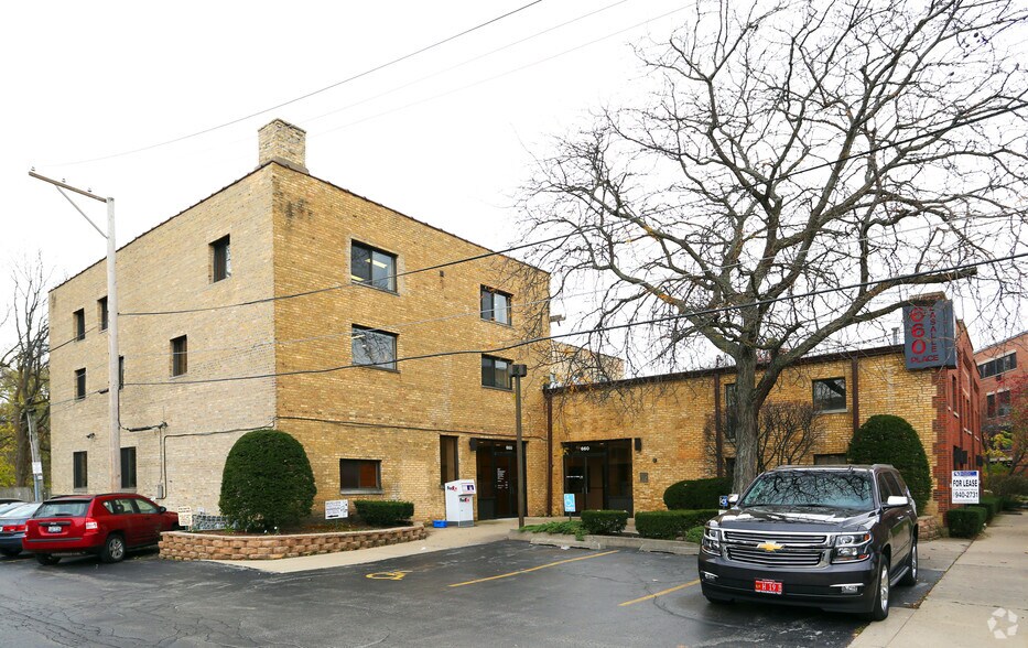 More Photos Of 660 LaSalle Pl, Highland Park Loft Creative Space For Sale