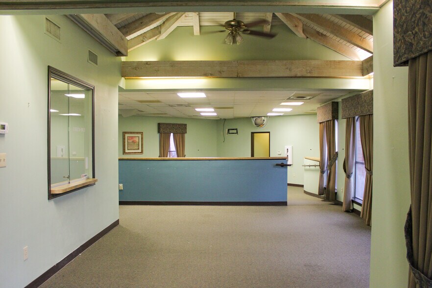 More Photos Of 326 Cooper St, Cedar Hill Medical For Lease