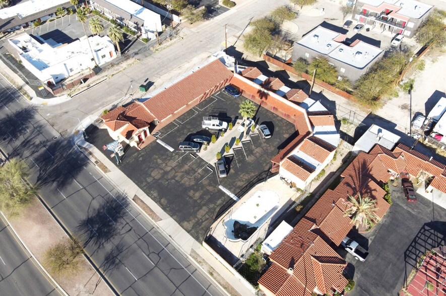 More Photos Of 1650 N Oracle Rd, Tucson Hotel For Sale