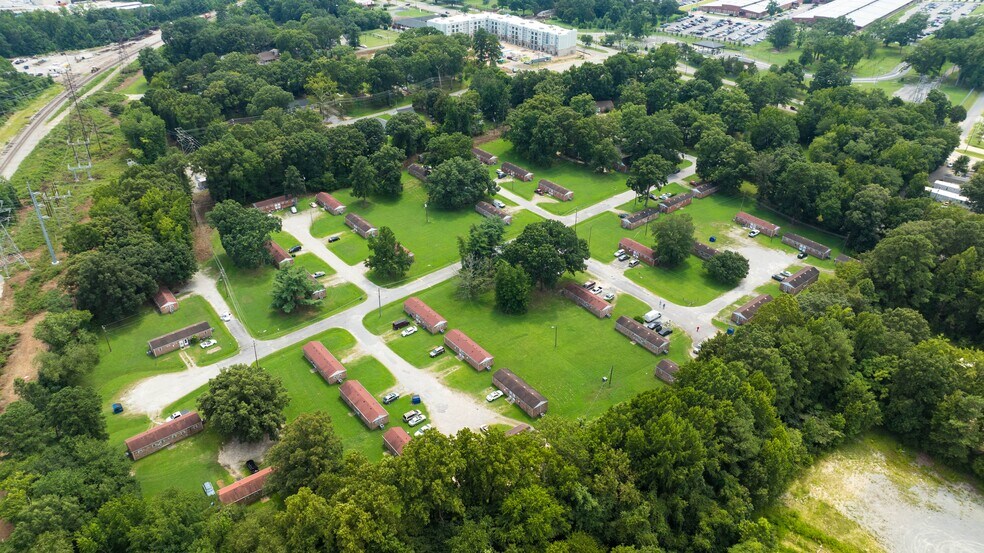 More Photos Of 2554 Noel St, Richmond Apartments For Sale