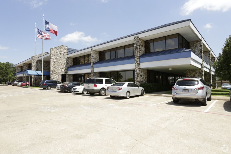 More Photos Of 3960 Broadway Blvd, Garland Office For Lease
