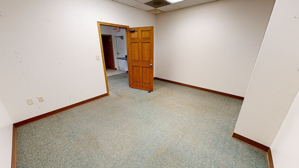 More Photos Of 2801 N Jasper St, Decatur Industrial For Sale
