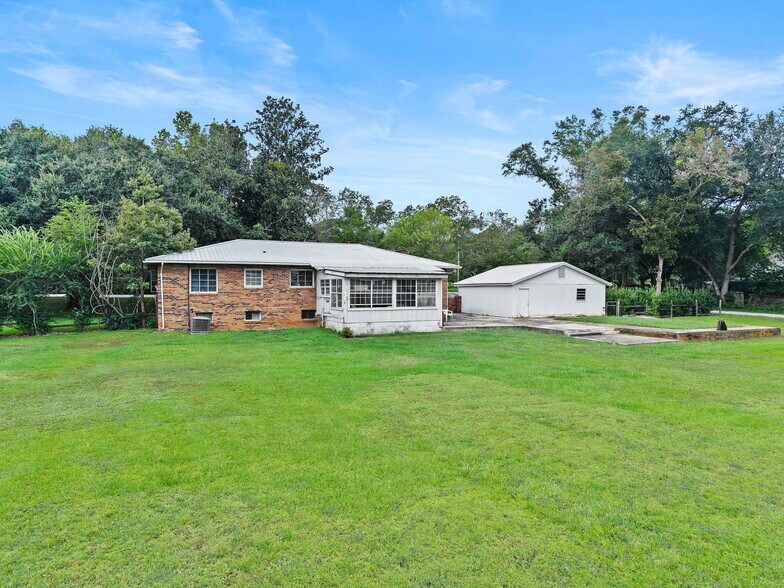 More Photos Of 19786 State Highway 181, Fairhope Specialty For Sale