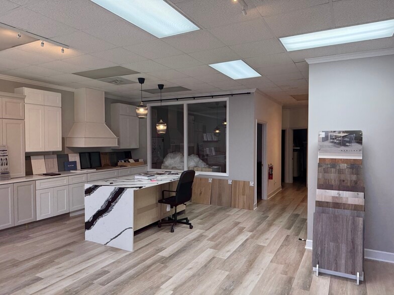 More Photos Of 228 Westinghouse Blvd, Charlotte Office For Lease