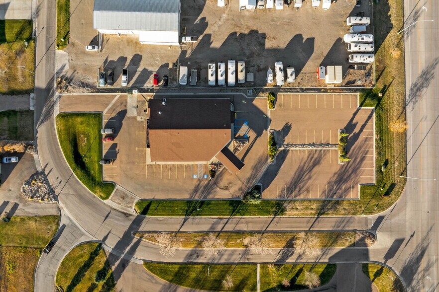 More Photos Of 5100-N Star Blvd, Great Falls Storefront Retail Office For Sale