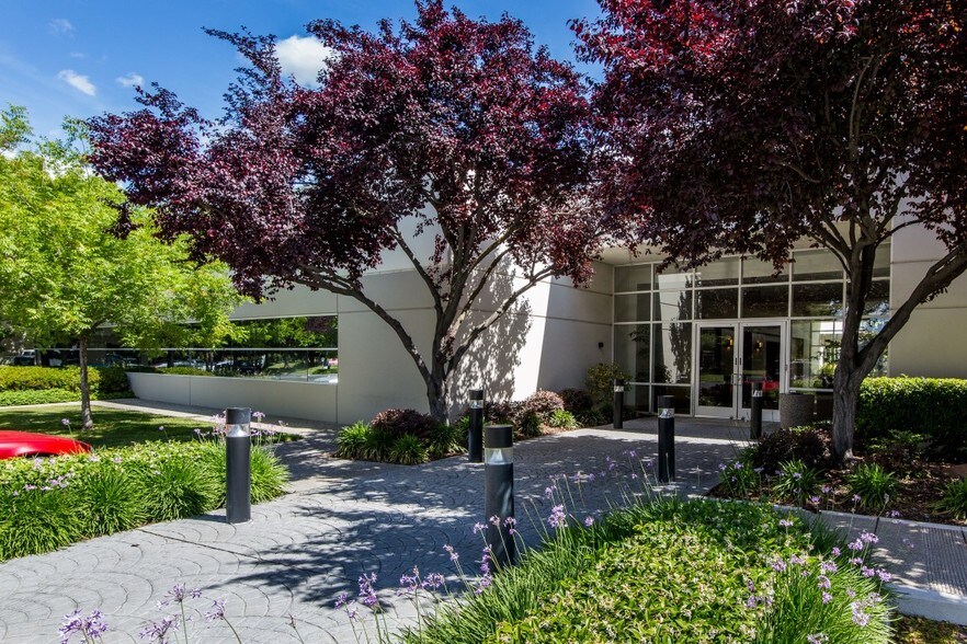 More Photos Of 4600 Northgate Blvd, Sacramento Office For Lease