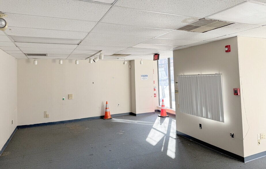More Photos Of 17 S New York Ave, Atlantic City Parking Garage For Lease