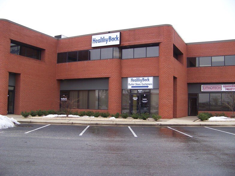 More Photos Of 8245 Backlick Rd, Lorton Showroom For Lease