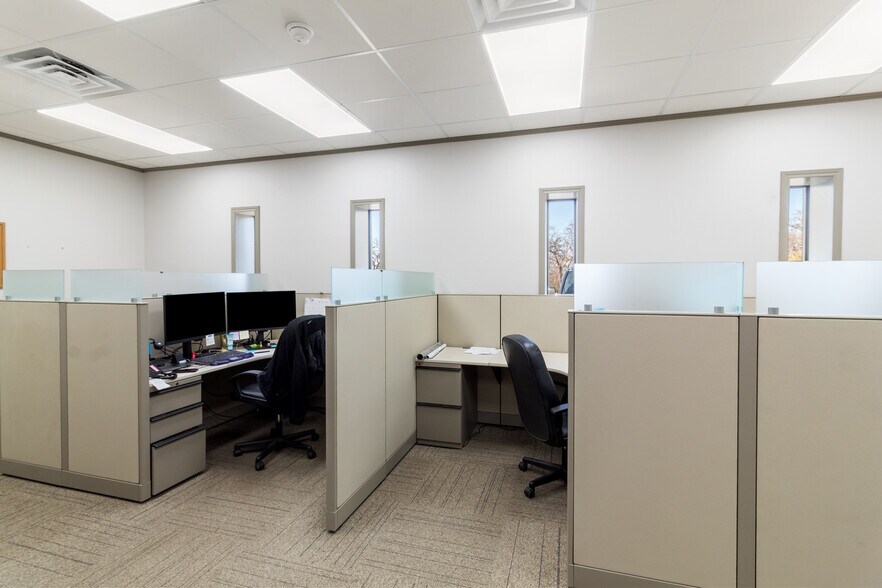 More Photos Of 8733 N State Highway 6, Bryan Industrial For Lease