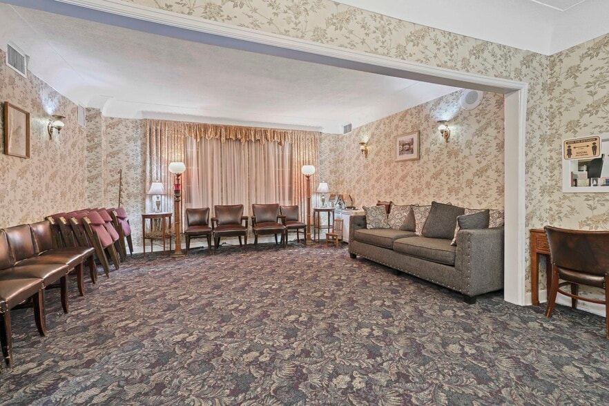 More Photos Of 509 Liberty Ave, Brooklyn Funeral Home For Sale