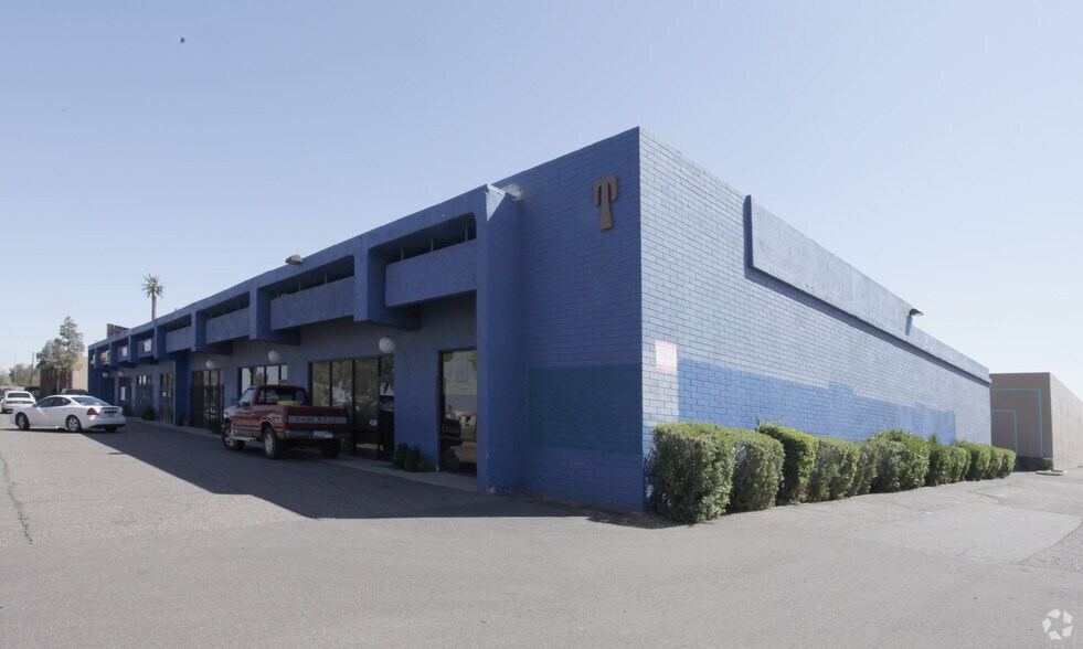 More Photos Of 4327-4343 W Van Buren St, Phoenix Service For Lease