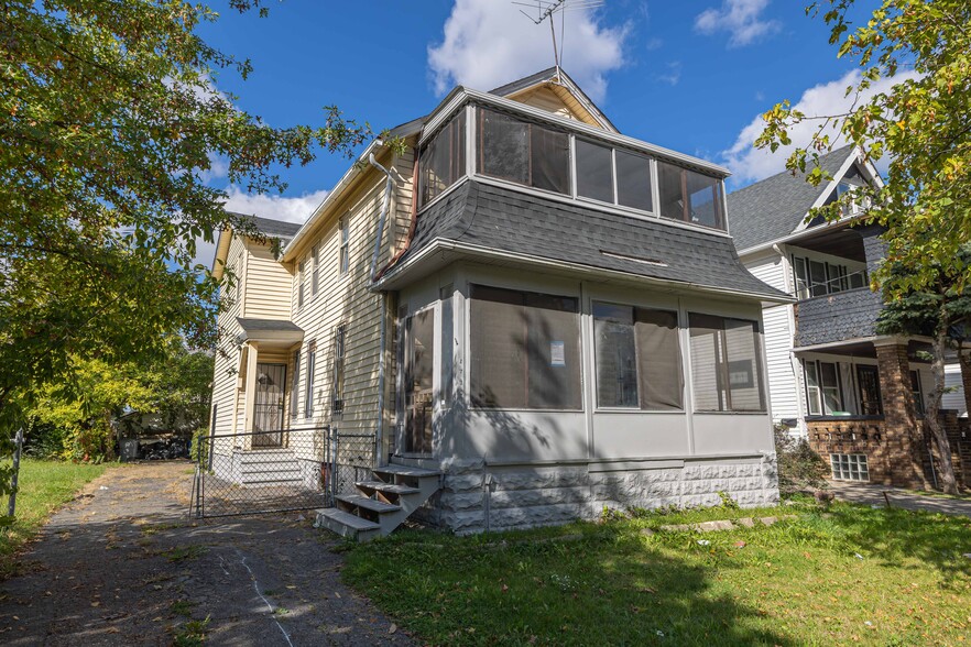 Primary Photo Of 2790 E 117th St, Cleveland Apartments For Sale