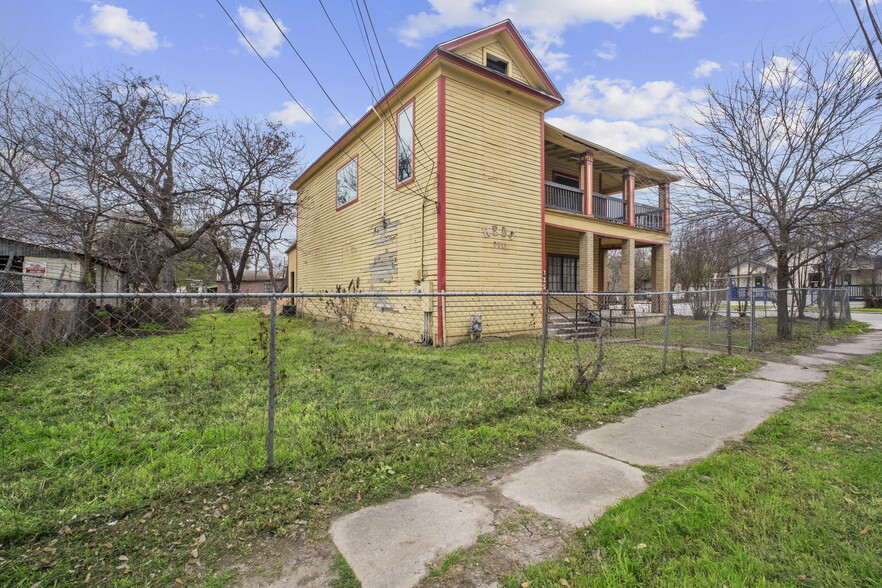 More Photos Of 125 N San Marcos, San Antonio Office Residential For Sale