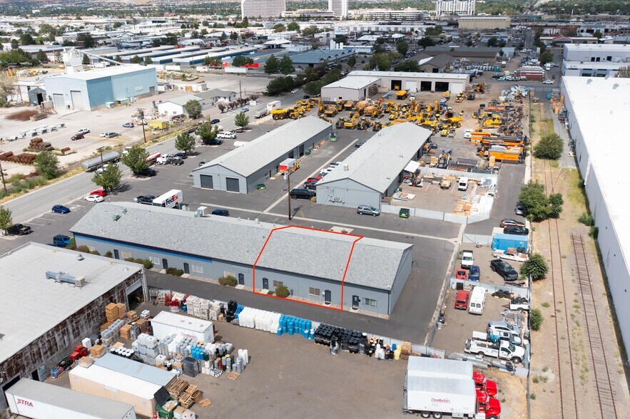 More Photos Of 1100-1170 Marietta Way, Sparks Light Distribution For Lease