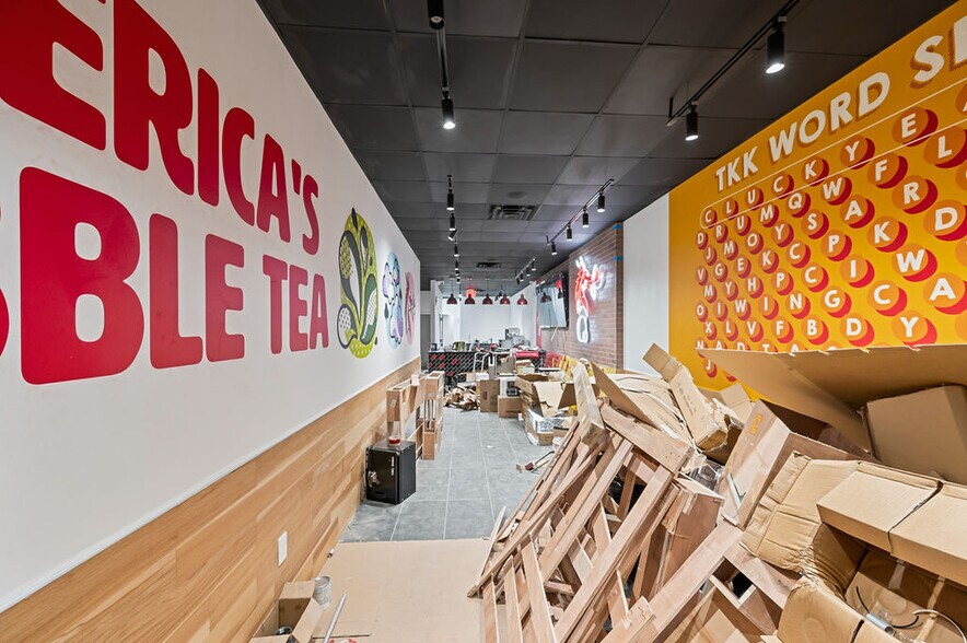 More Photos Of 61-07 Utopia Pky, Fresh Meadows General Retail For Sale