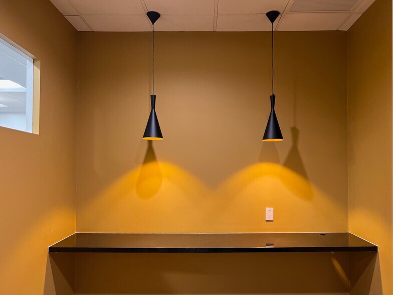 More Photos Of 8165 E Indian Bend Rd, Scottsdale Medical For Lease