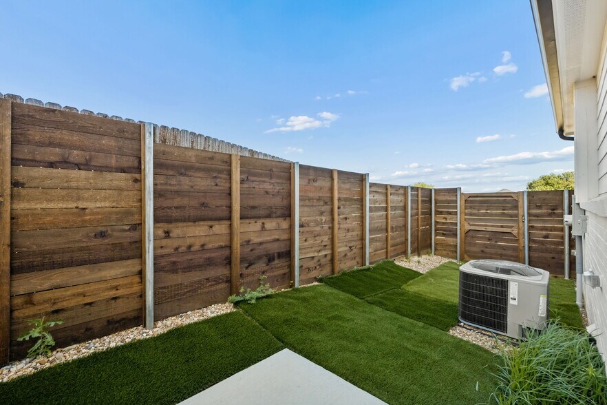 More Photos Of , Fort Worth Multifamily For Sale