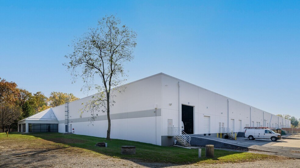 More Photos Of 12011 Guilford Rd, Annapolis Junction Industrial For Lease